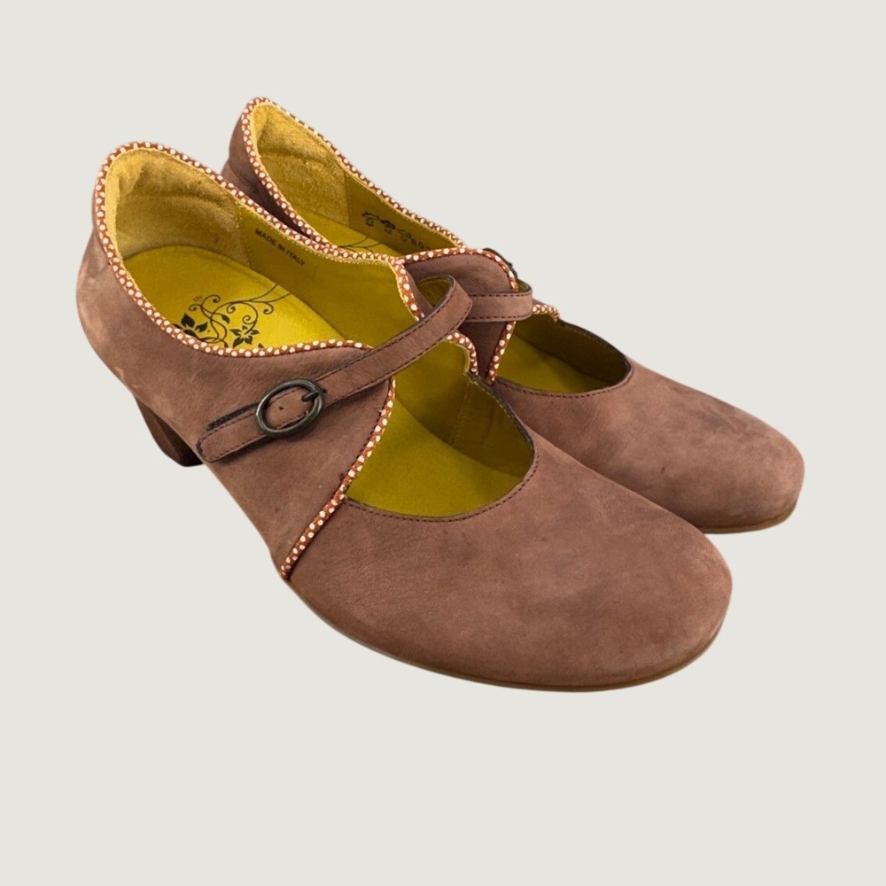 Think! Mary Jane Heels Size 40 9 Mauve Leather Comfort Whimsical‎ Cottagecore